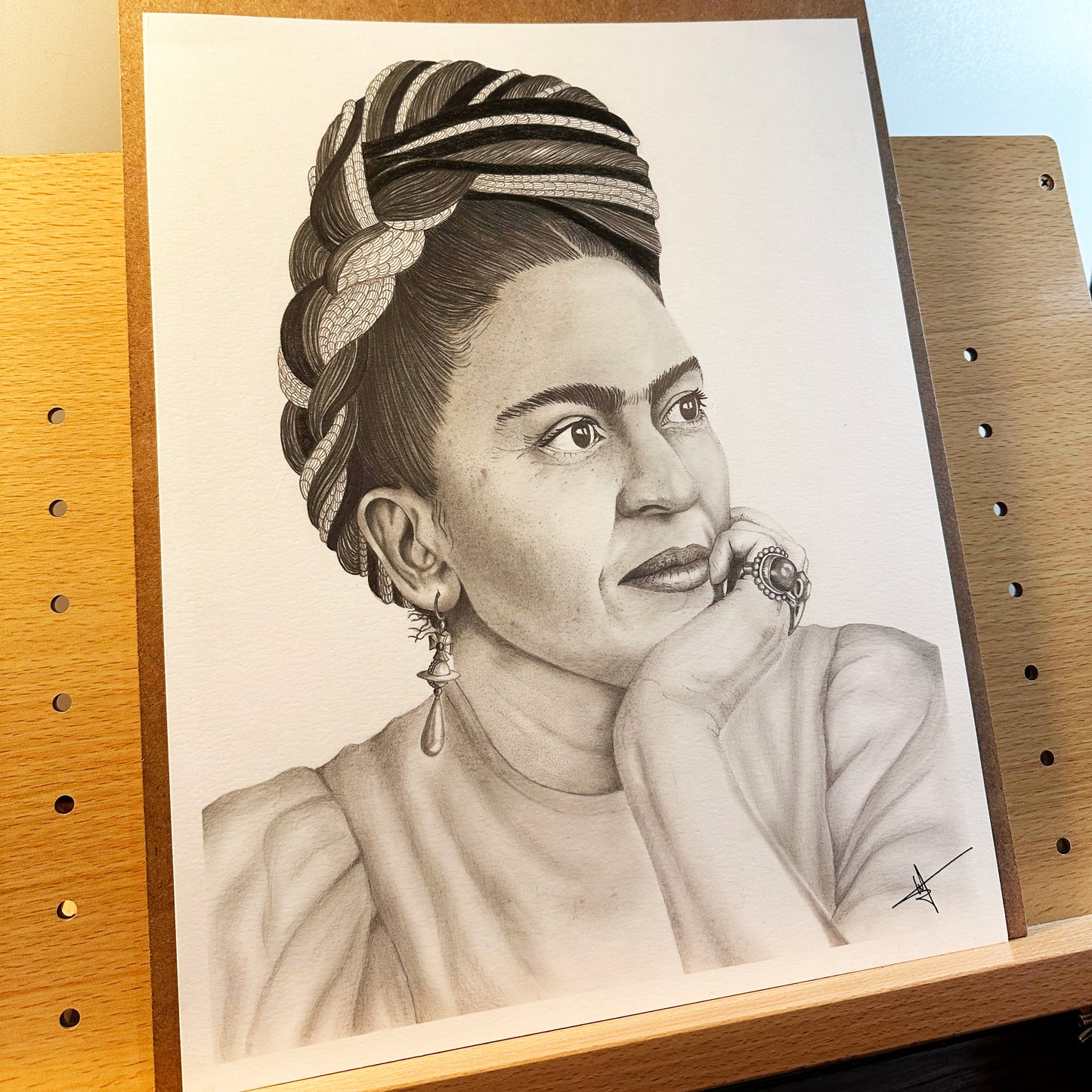 Portrait de Frida Kahlo  ⋆ Réalisé aux crayons graphites