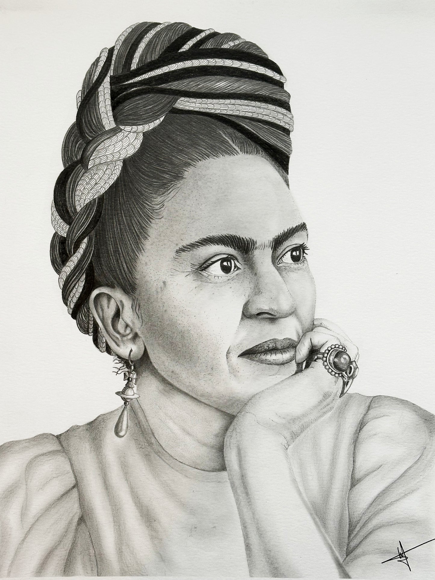 Portrait de Frida Kahlo  ⋆ Réalisé aux crayons graphites